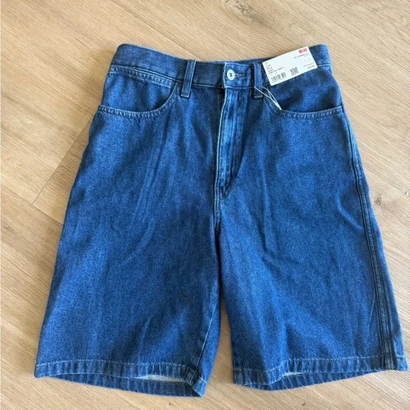 Uniqlo Blue Jean Shorts Relaxed Fit Knee-Length - Picture 3 of 4